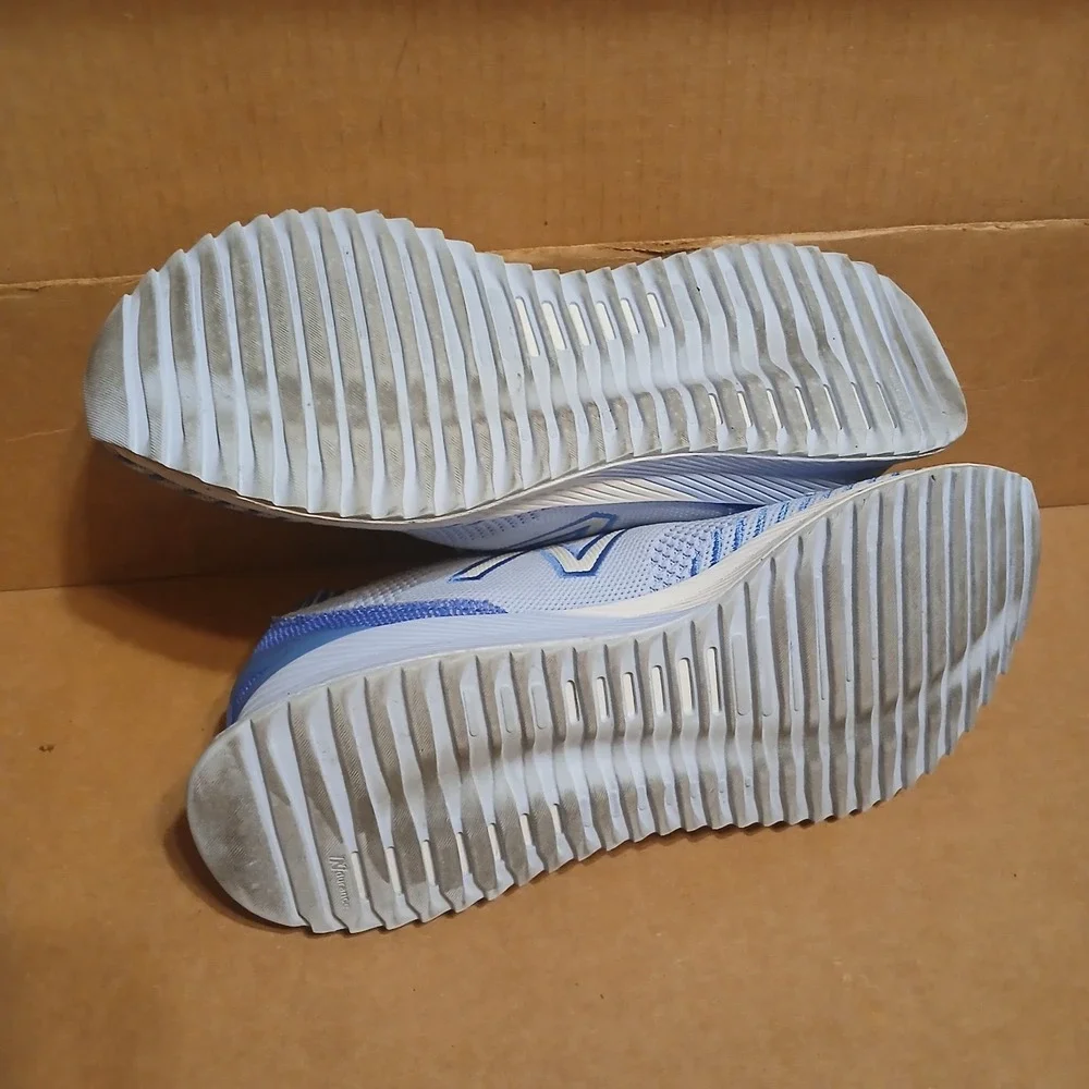 New Balance FuelCell Echo Women 8.5 Blue White Running Shoes Sneakers Walking